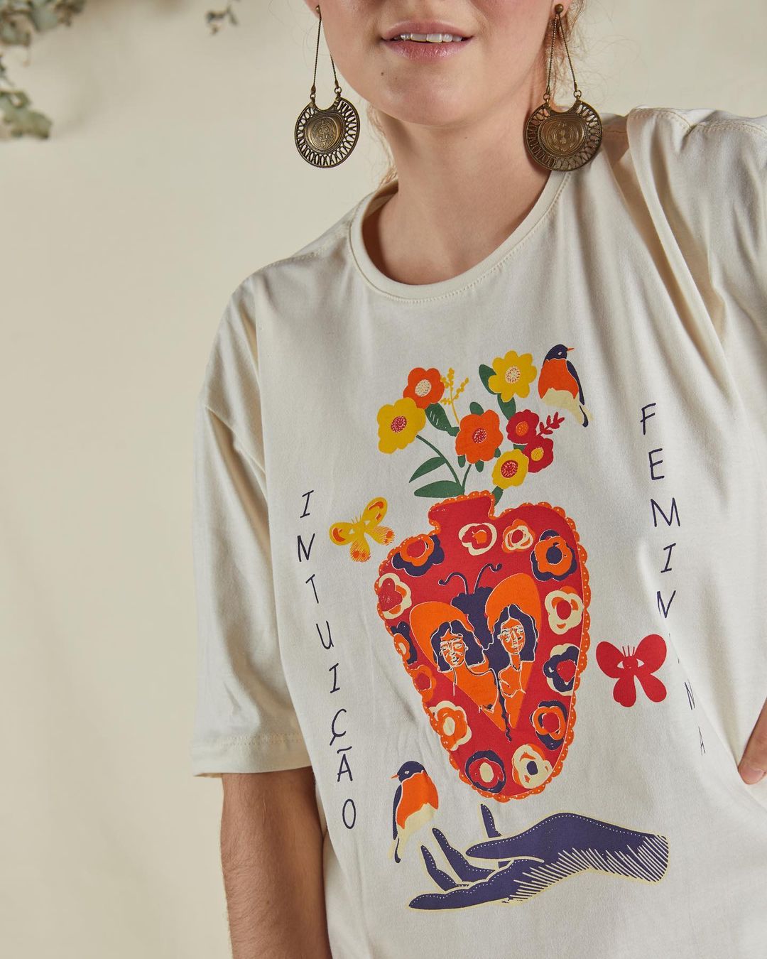 Ilustração de moda Bênção Intuição Feminina feita por Hellen Vieira